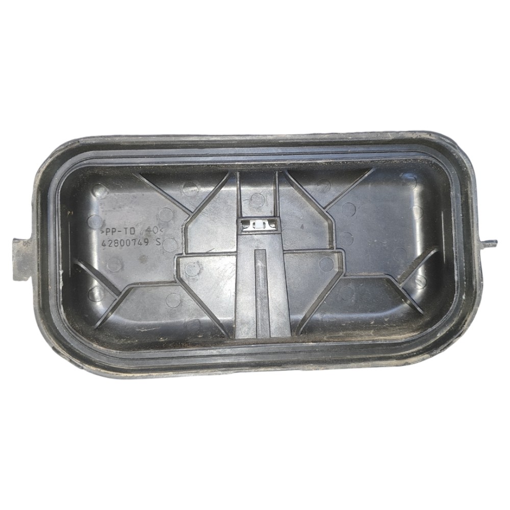 Tampa Vedacão Farol Esquerdo Palio Siena Strada 42800749 Preto