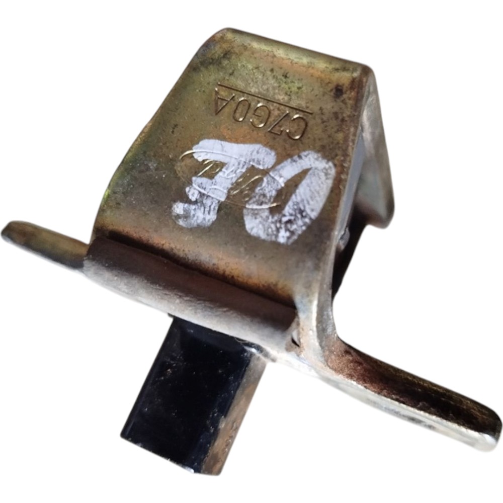 Batente Trava Porta Dianteira Esquerda Ford Focus 2001 2007