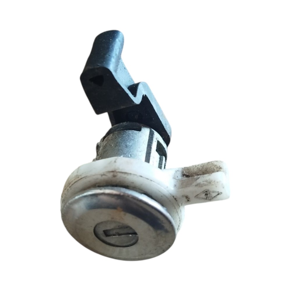 Miolo Chave Porta Dianteira Direita Renault Clio 2001 A 2014