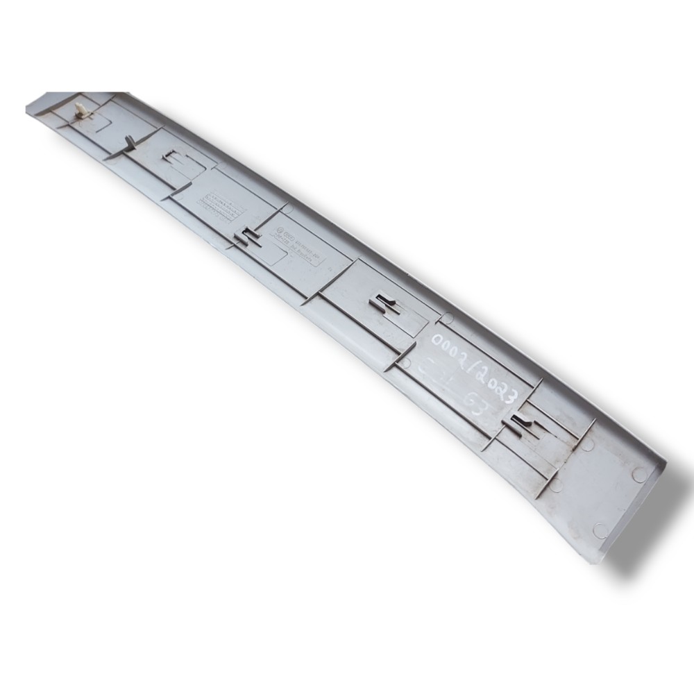 Moldura Acabamento Traseiro Teto Gol G3 G4 1999 2000 2005 5