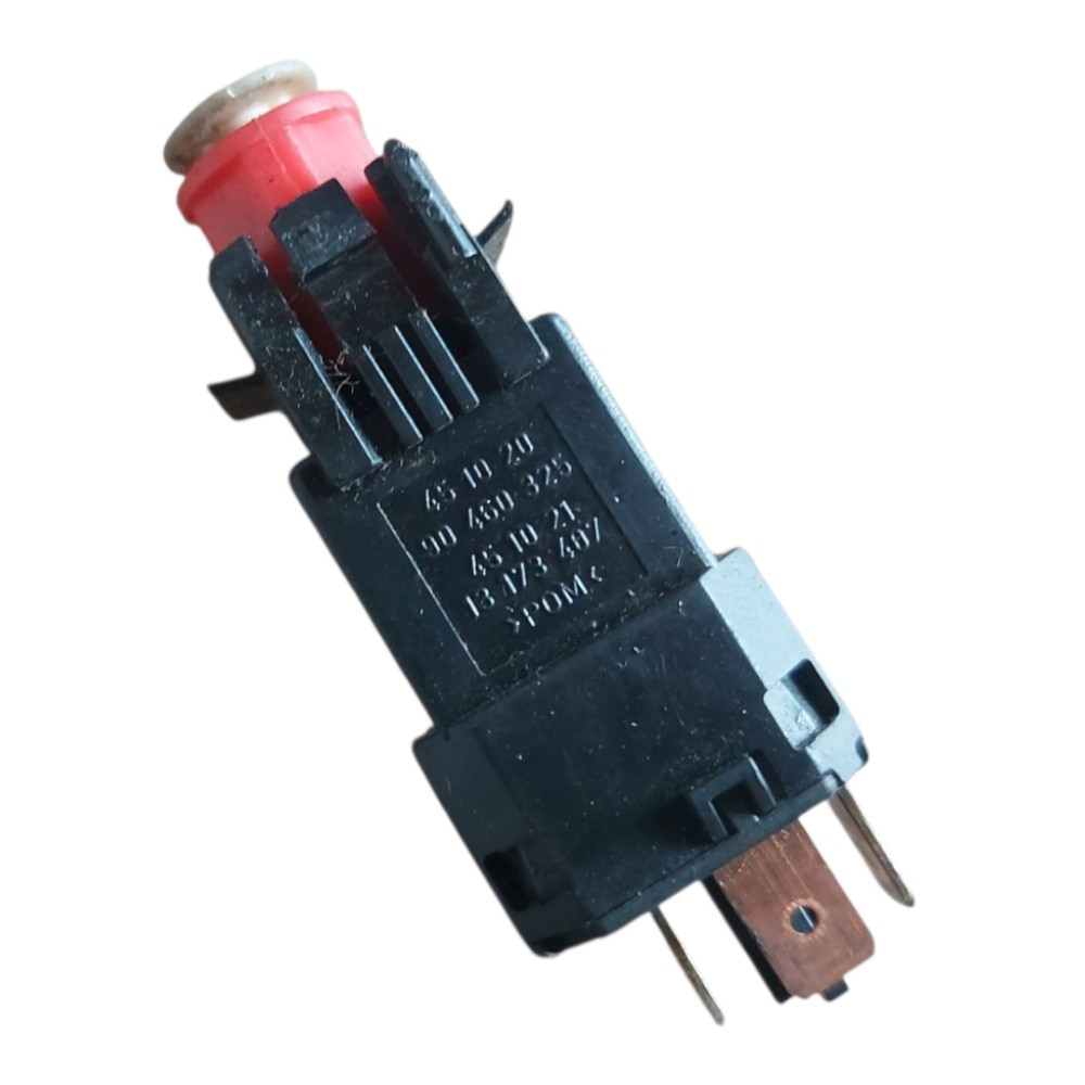 Interruptor Pedal Luz Freio Gm Corsa Montana 2002 2008 2012