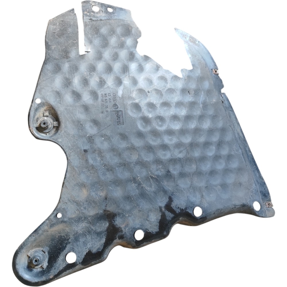 Defletor Protetor Tanque Combustível Vw Jetta 2007 2010 2013 Preto