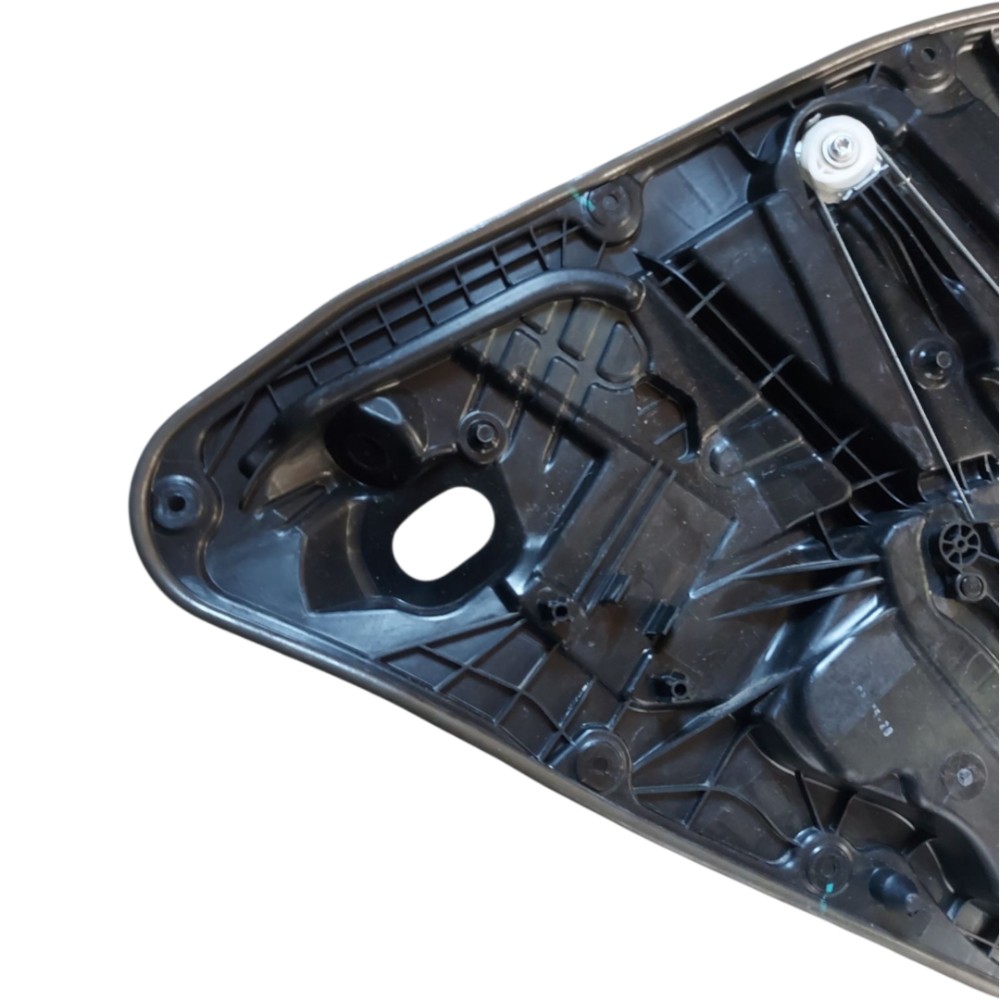 Acabamento Forro Porta Esq Maquina Vidro Volvo Xc60 T5 T8 5