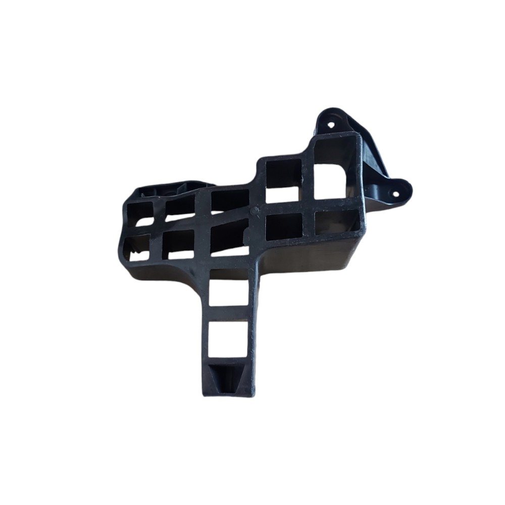 Suporte Parachoque Traseiro Esquerdo Sandero 2008 2010 2012