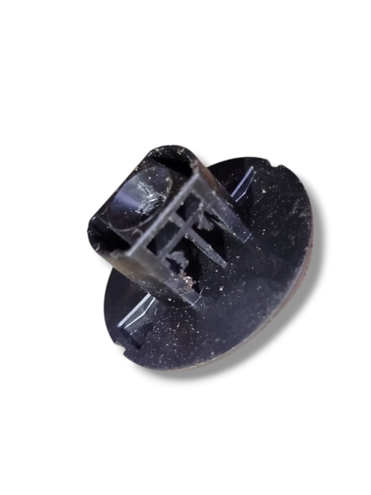 Pino Trava Segurança Forro Carpet Toyota Etios 2016 2020 5