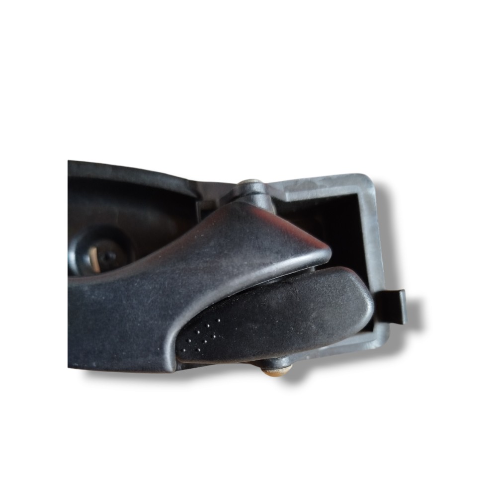 Maçaneta Interna Dianteira Direito Focus 2001 2002 2009  Preto Dianteira 3