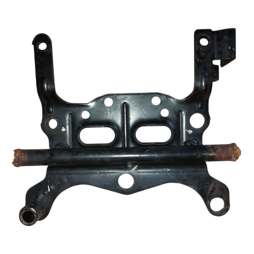 Suporte Cavalete Cano Água Motor Gm Corsa Celta 2002 A 2012