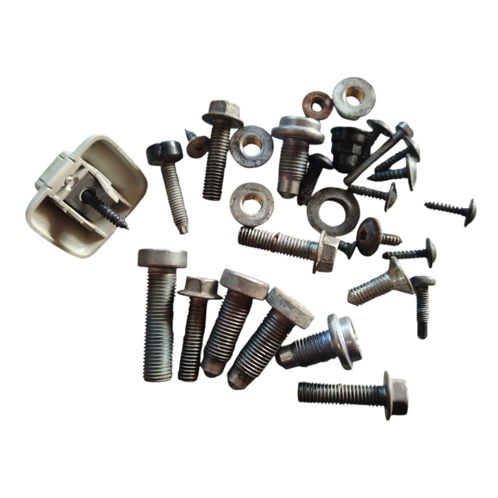 Jogo Parafuso Fixação Interno Volkswagen Jetta 2006 A 2011