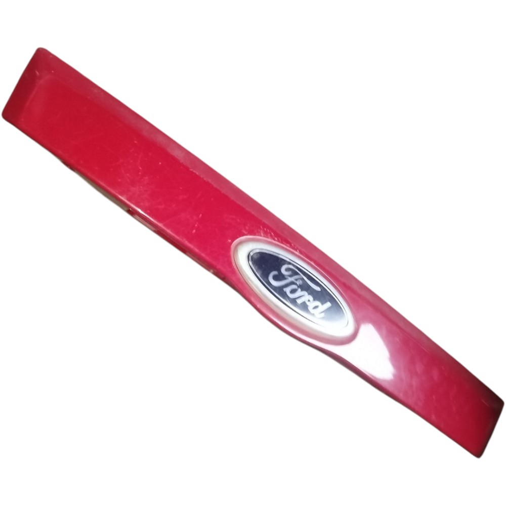 Moldura Acabamento Puxador Traseiro Fiesta Sedan 2009 A 2016 Vermelho