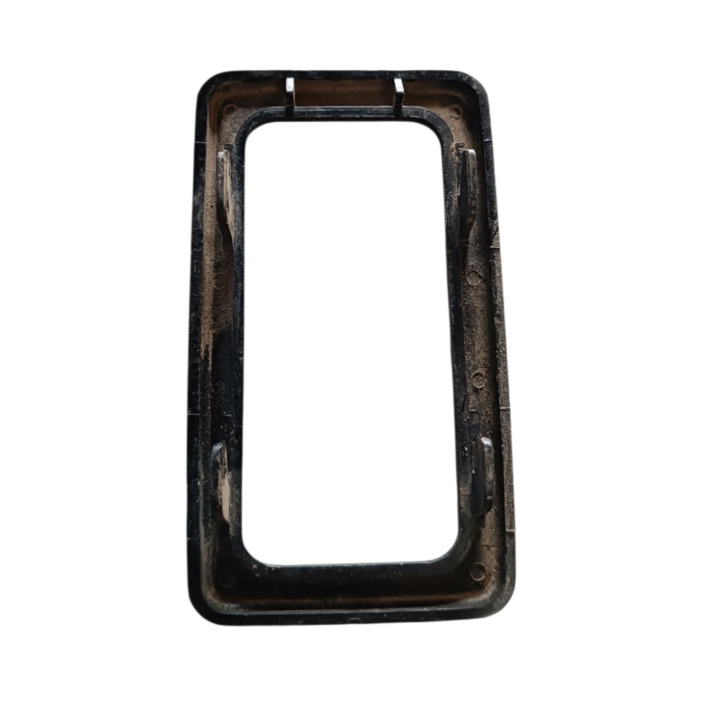 Moldura Porta Maçaneta Interna Fiat Uno 1998 99 2000 2012 3