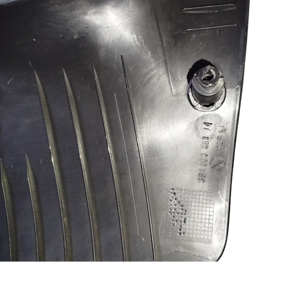 Acabamento Pé Coluna Lado Esquerdo Vw Passat 1996 1997 2002 6