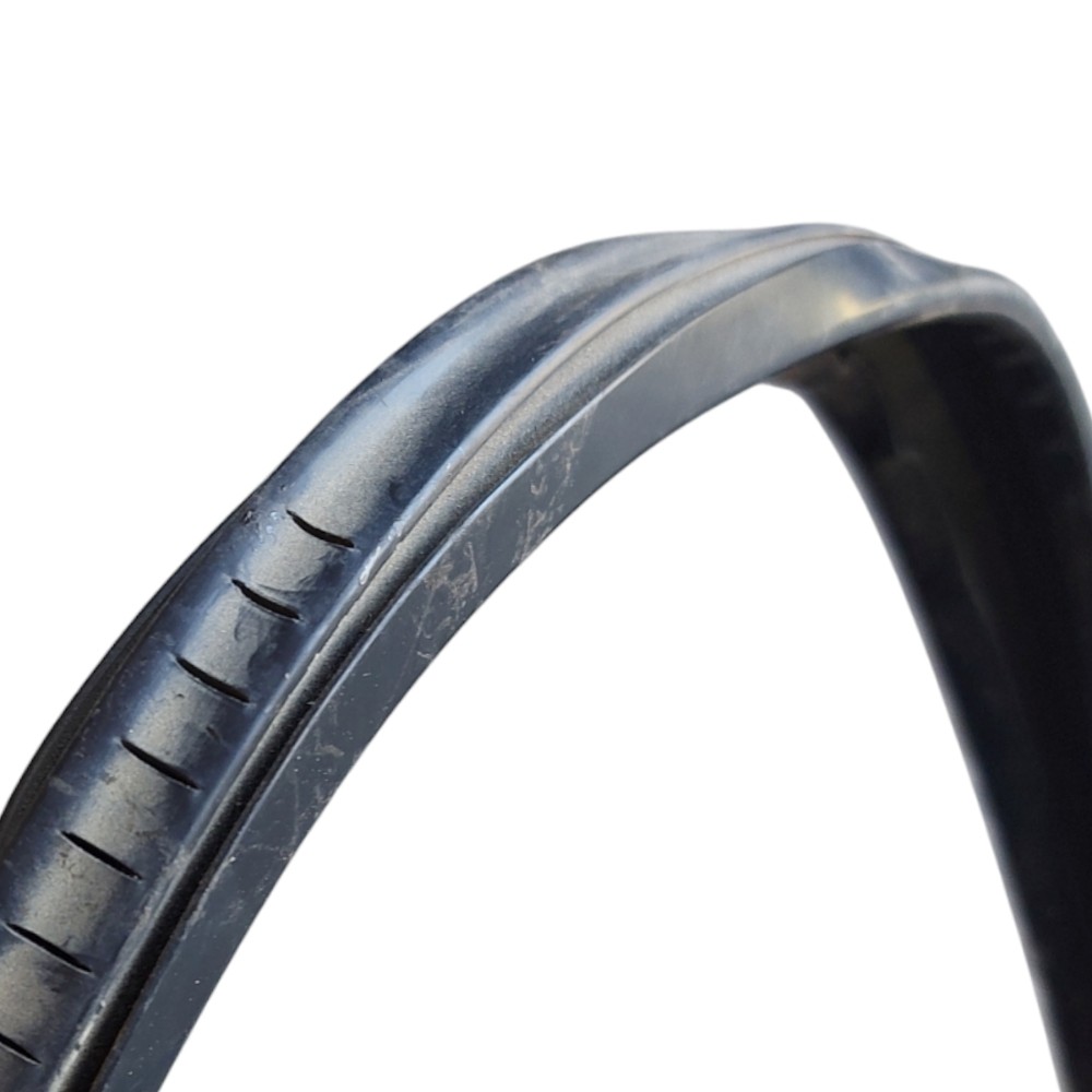 Borracha Vidro Traseiro Direito Ford Fiesta 2002 2008 2012 Preta 4