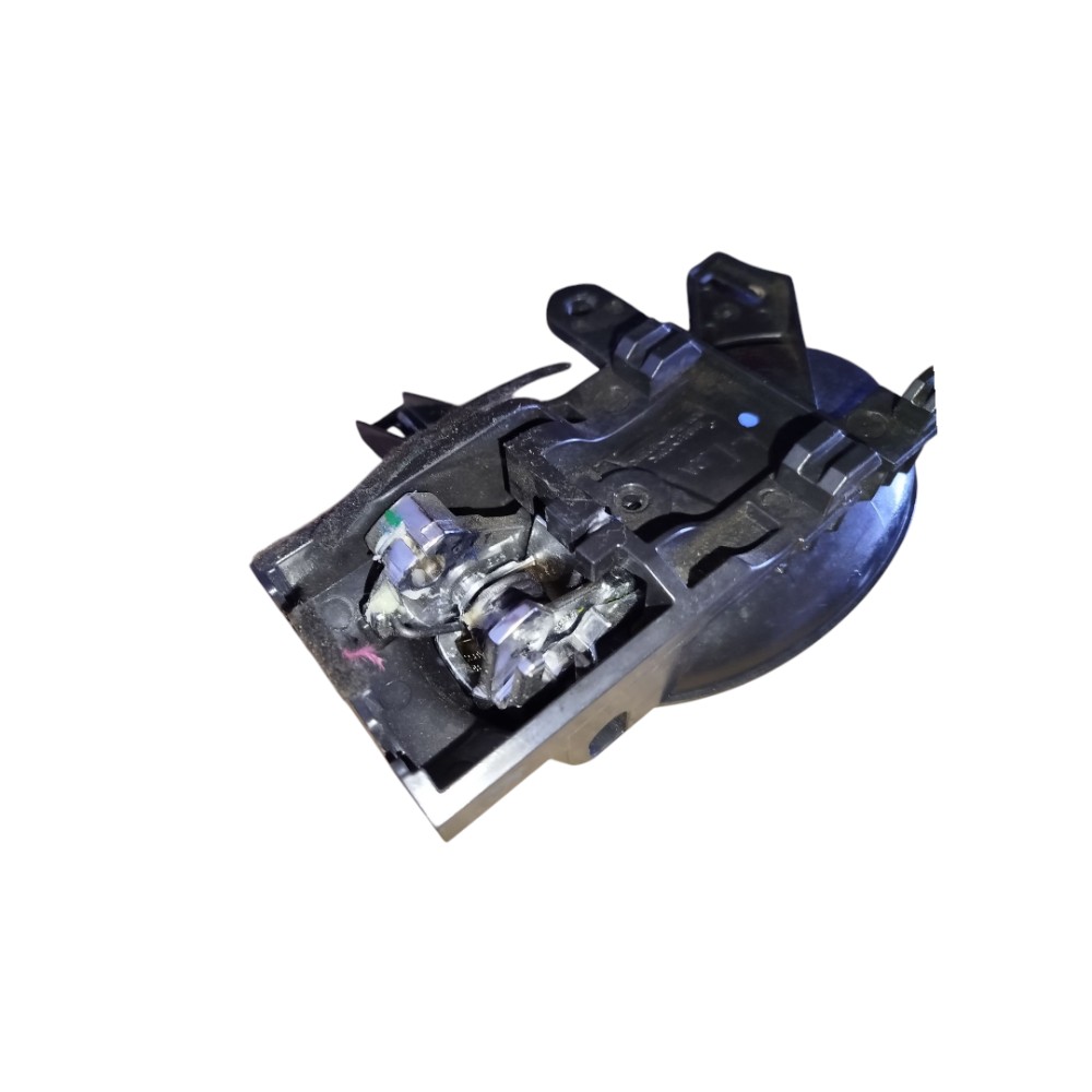 Maçaneta Interna Traseira Esquerda March 2011 2015 2020 Traseira 5