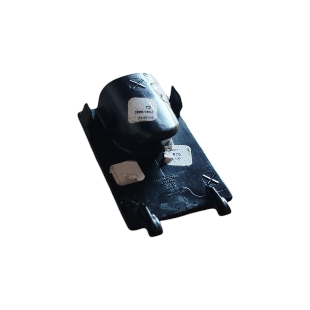 Tampa Isofix Infantil Toyota Corolla Xei 2020 2021 2022 2026 4