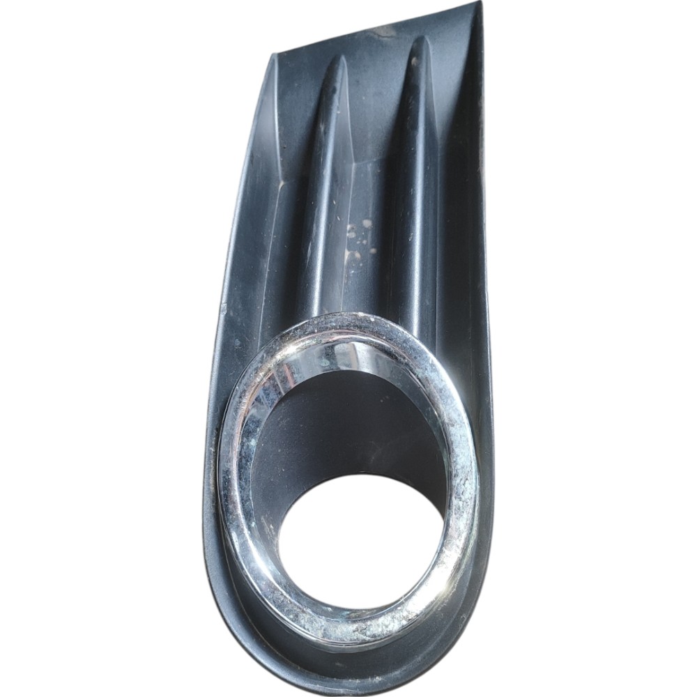 Moldura Grade Farol Milha Direito Vw Voyage Gol 2008 A 2012 Preto Direito 2