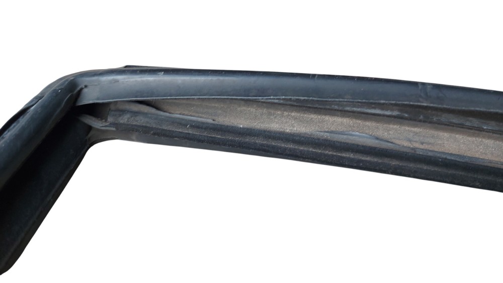 Borracha Do Vidro Dianteiro Esquerdo Palio Fiasa 1.0 1999  Preto 3