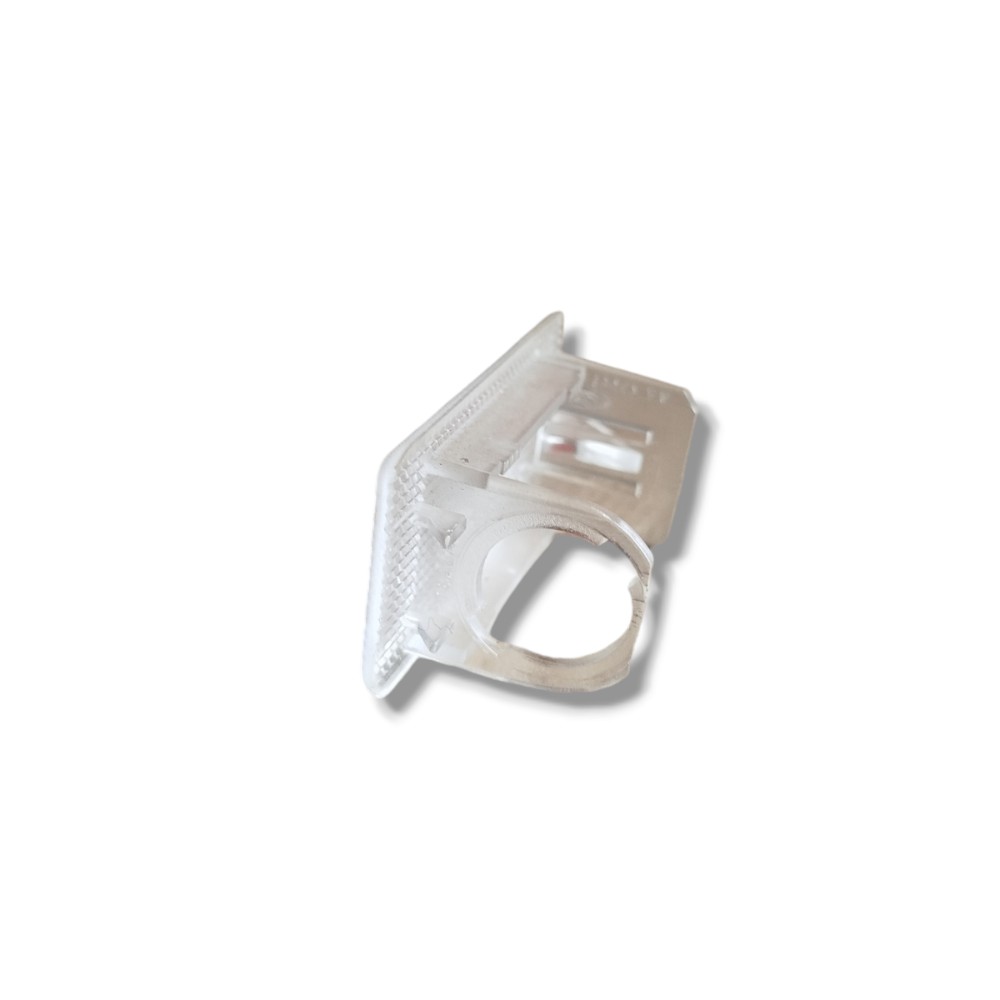 Lente Lanterna Interna Porta Malas Focus Fiesta Ka 01 08 2