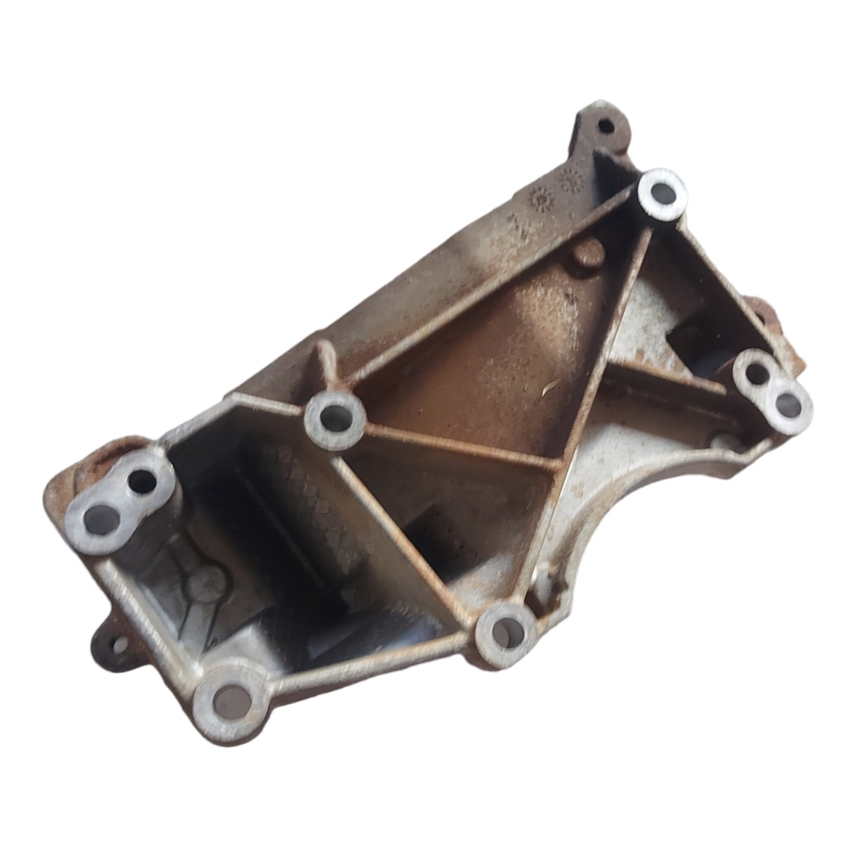 Suporte Alternador Peugeot 307 408 Citroen C4 2.0 16v 08/13 1