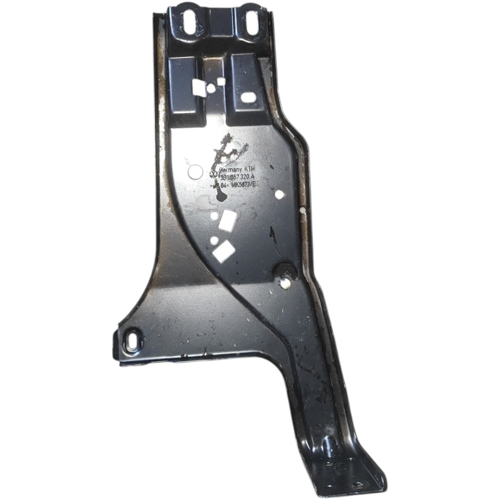 Suporte Painel De Instrumentos Inferior Vw Passat 1995 2005 Preto
