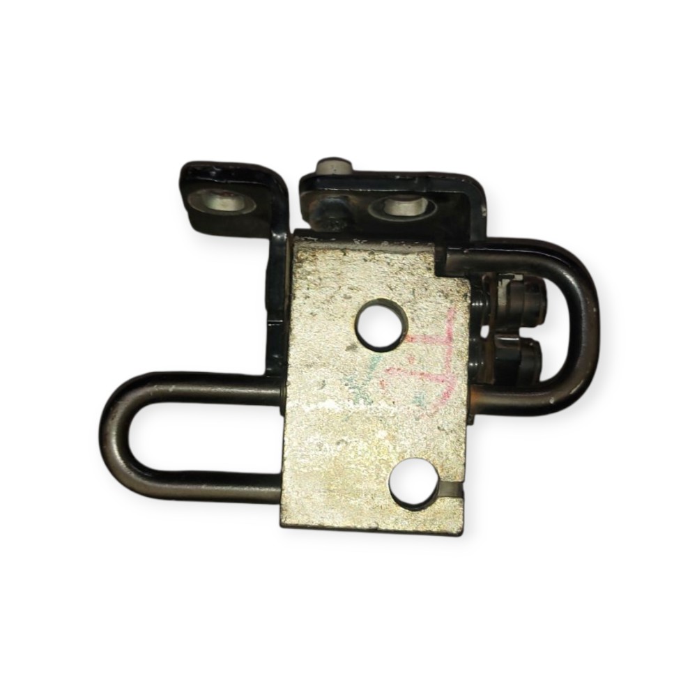 Dobradiça Porta Traseira Direita Vw Jetta 2005 2006 2010 4