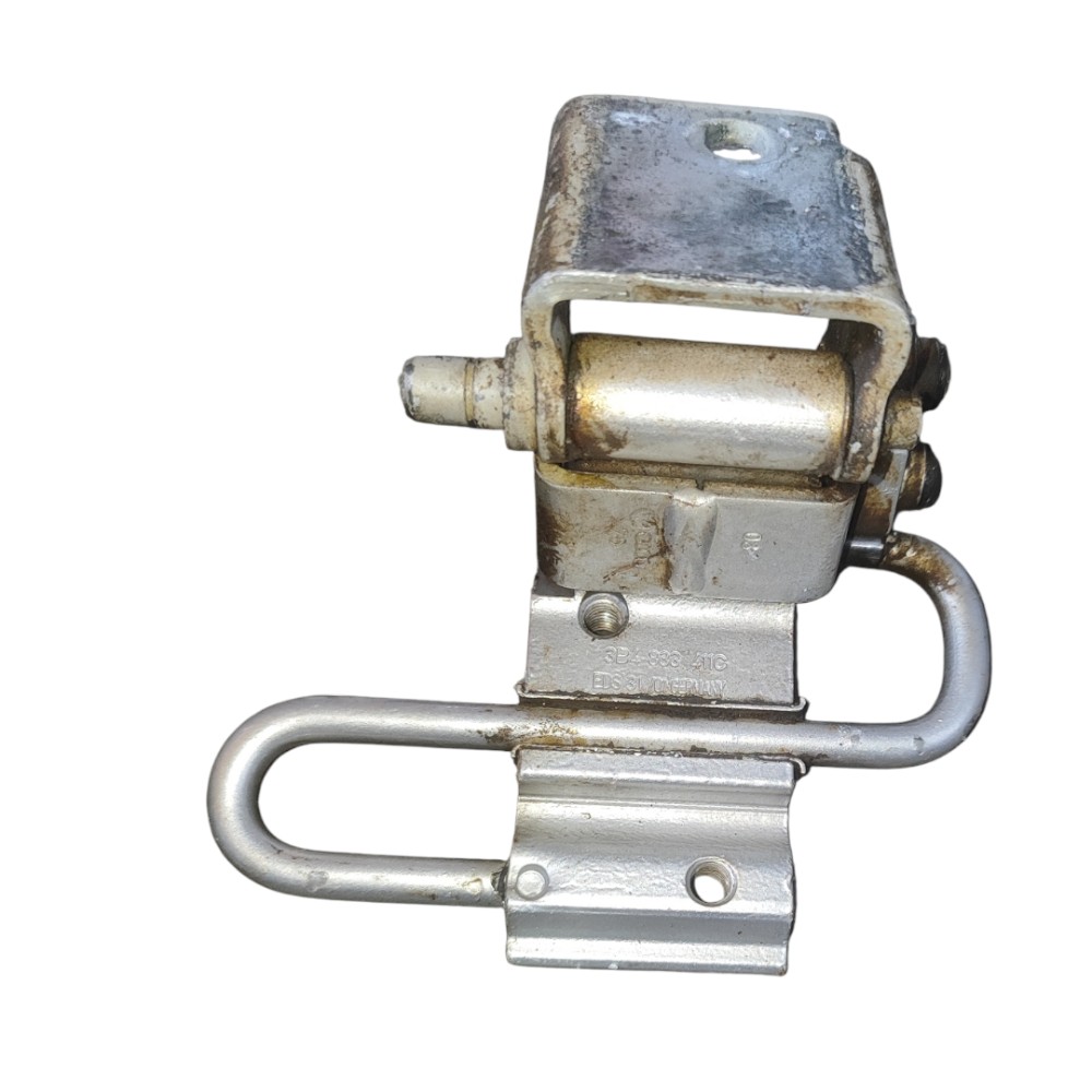 Dobradiça Porta Limitador Tras Esquerdo Vw Passat 1998/2005