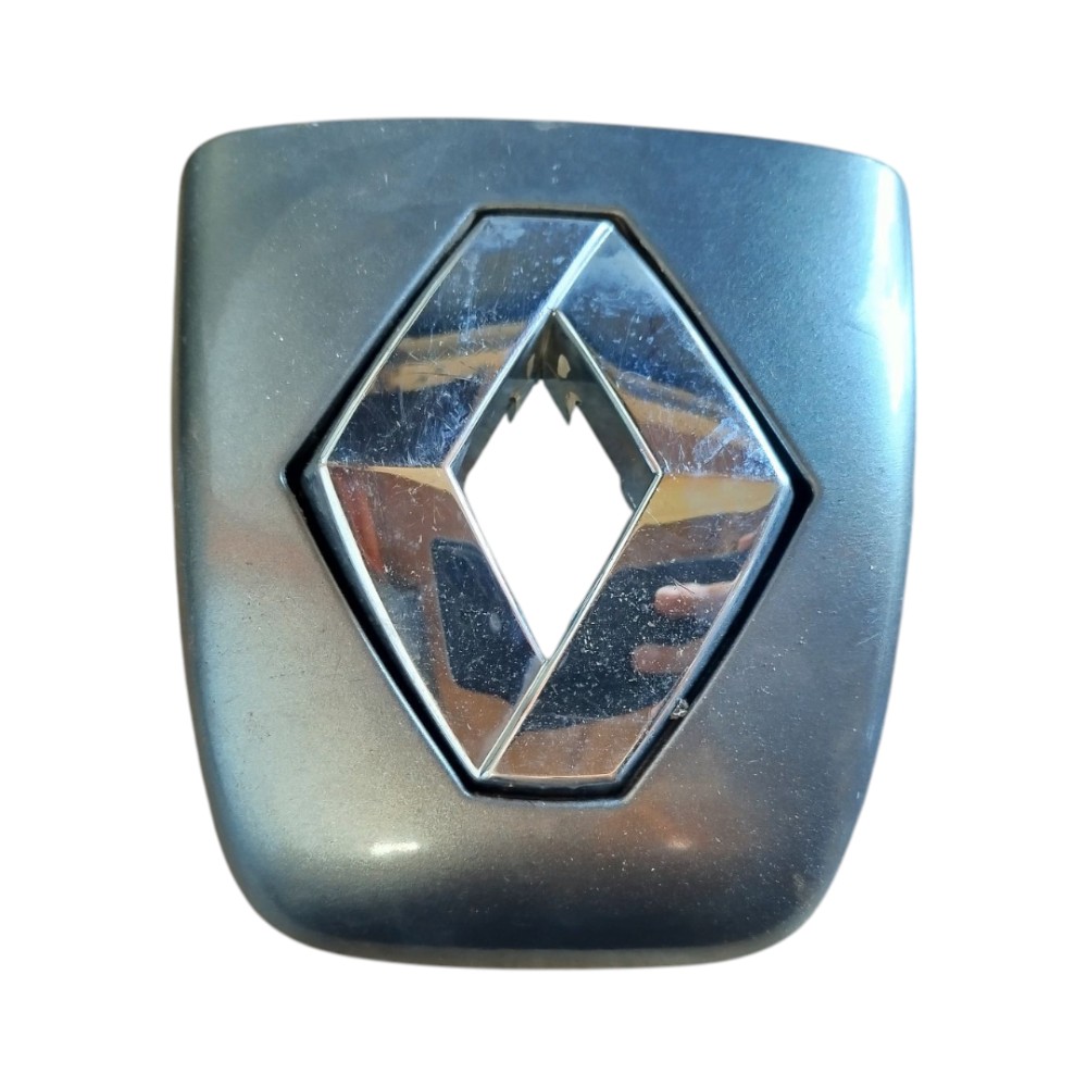 Emblema Tampa Traseira Renault Clio Hatch 2001 2006 2012