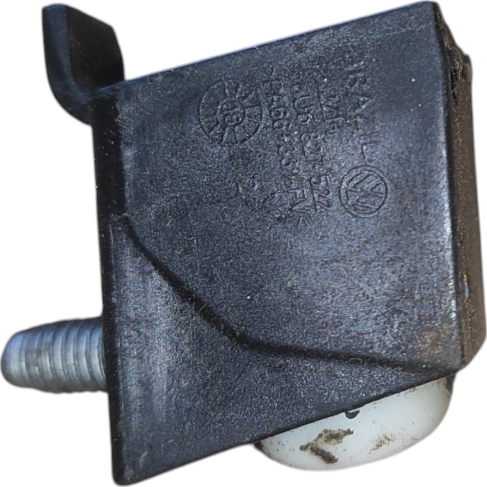 Mola Retenção Tampa Traseira Vw Voyage 2008 2010 2012 2017