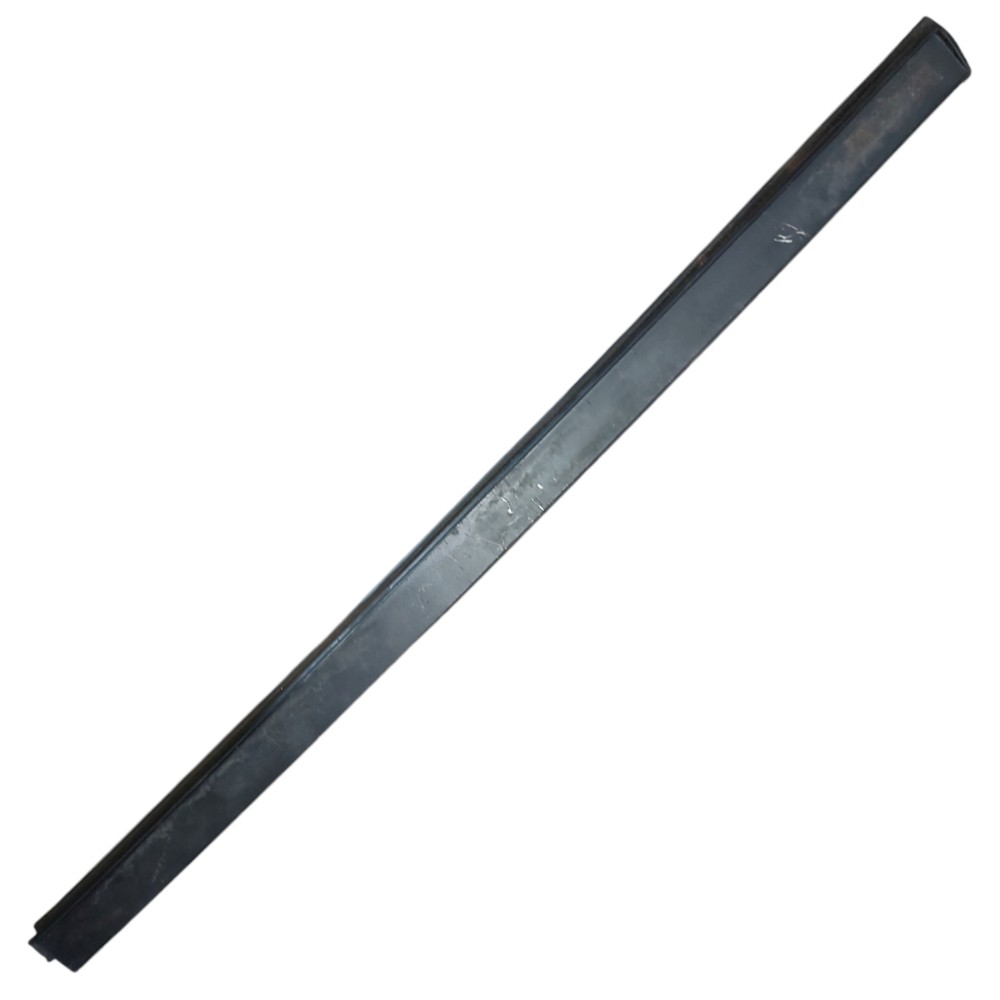 Pestana Vertical Porta Traseira Direita Sandero 2007 2017 Preto