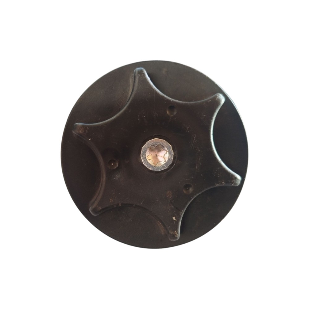Porca Fixação Estepe Cobalt Spin 2012 2013 2014 2015 2016