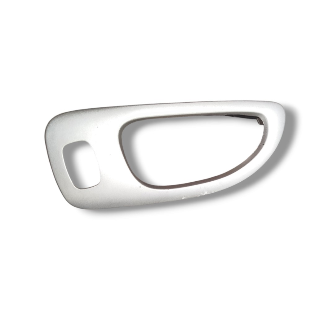 Moldura Maçaneta Peugeot 307 2006 2012 2013 Traseira Direita Traseira