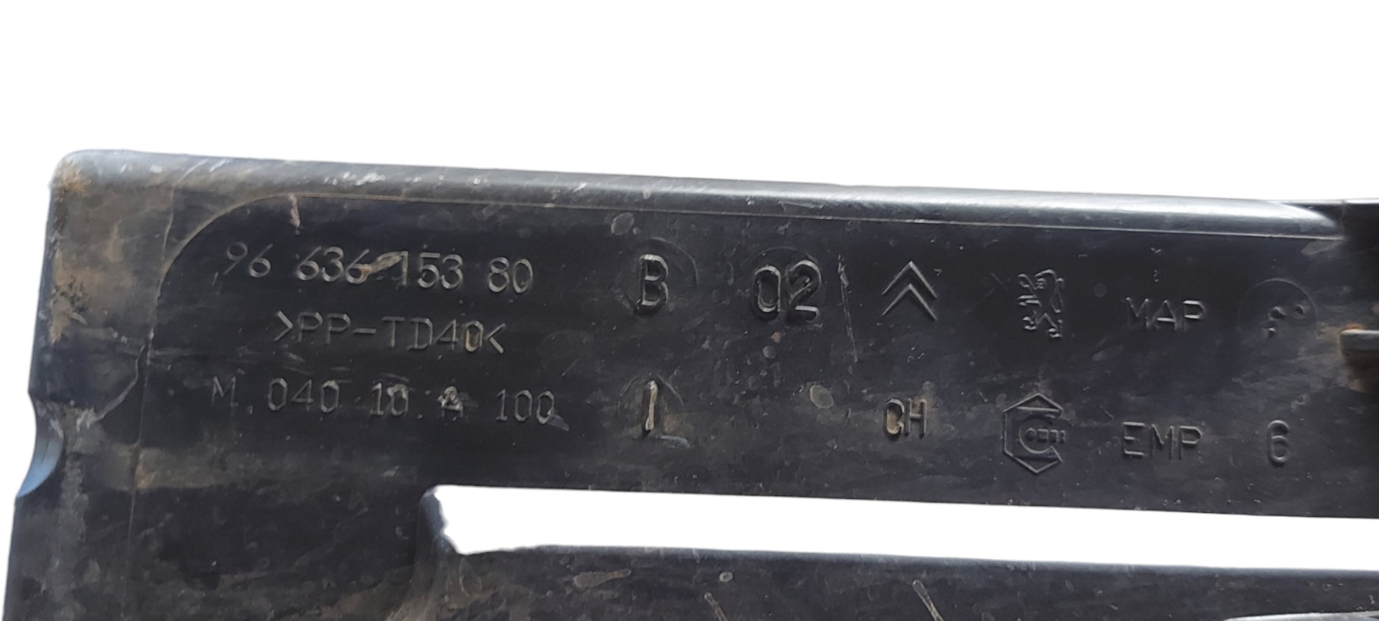 Caixa Suporte Bateria Peugeot 307 Citroen C4 Picasso 4
