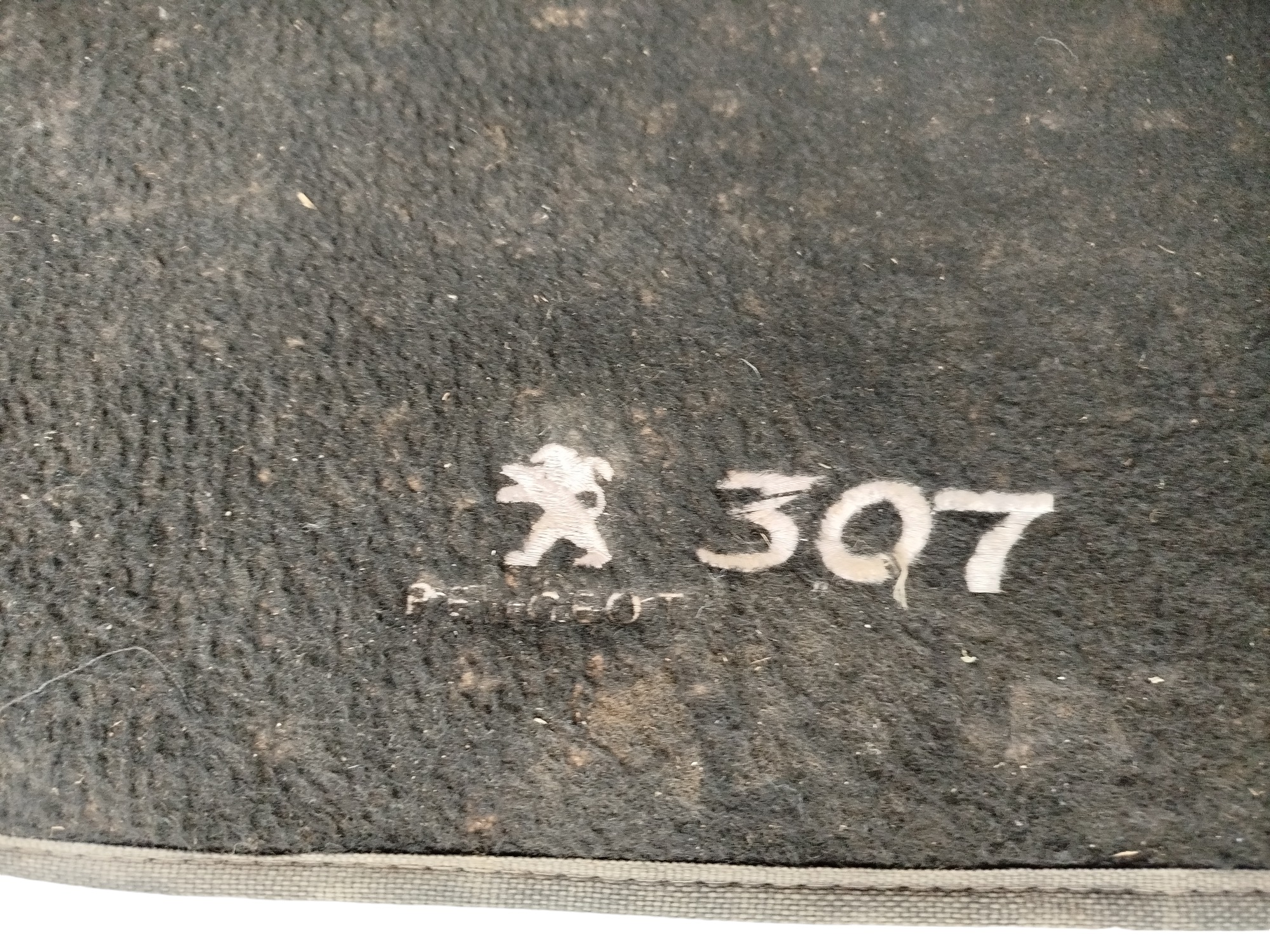 Jogo De Tapete Peugeot 307 Sw 2008 2013 9