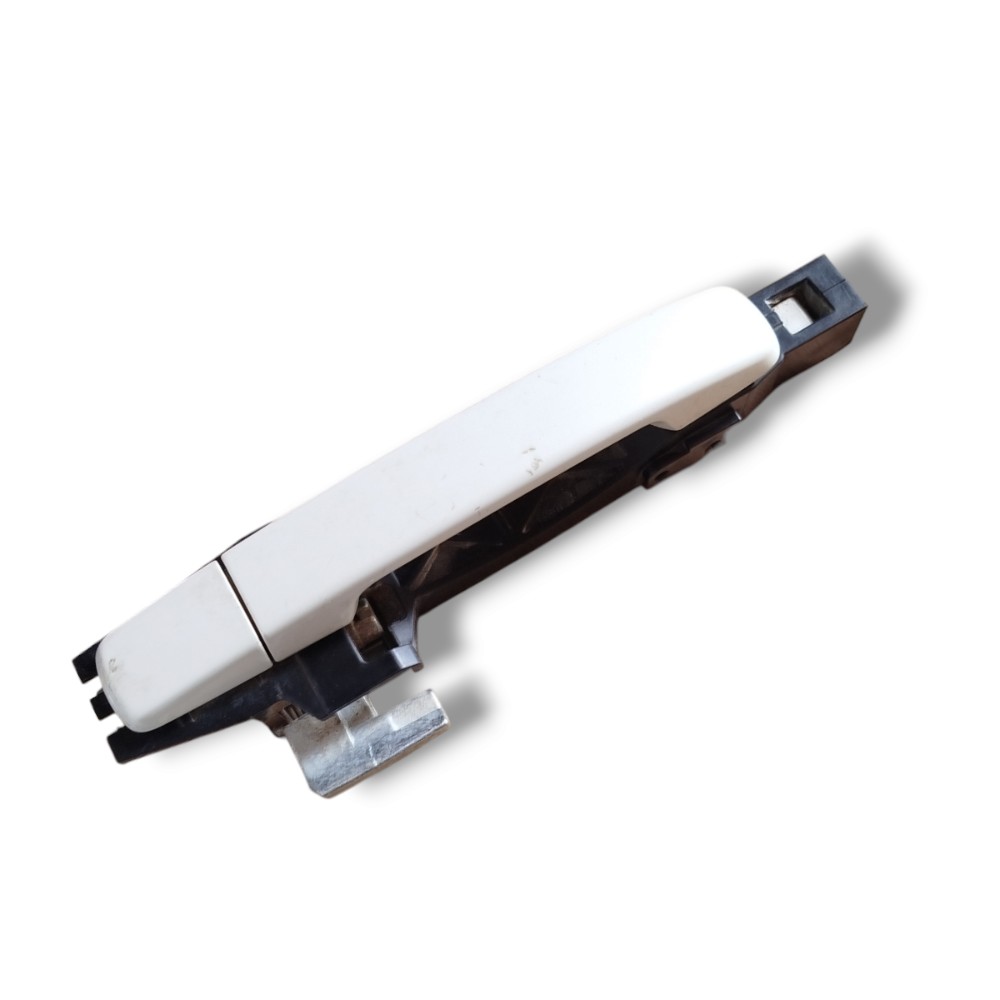 Maçaneta Externa Traseira Esquerda Nissan Sentra 2008 2012n