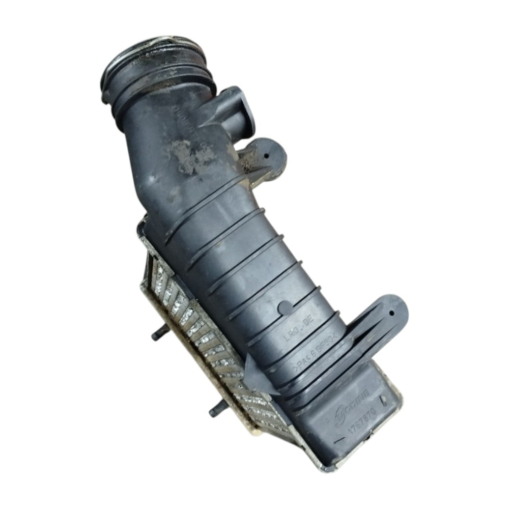 Radiador Intercooler Passat Audi A4 A6 1.8 Turbo 1999 A 2005 4