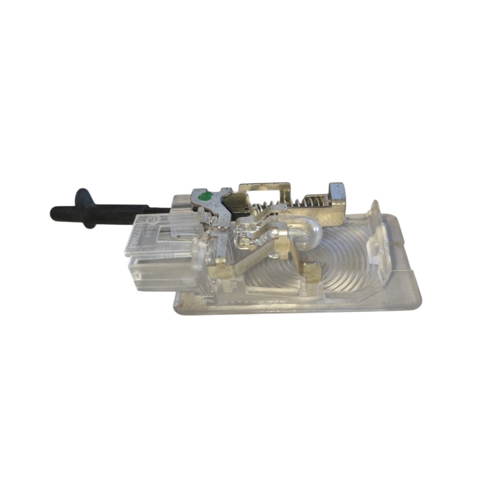 Luz Cortesia Porta Luvas Gm Onix Spin Cruze Cobalt 2013 2019 3