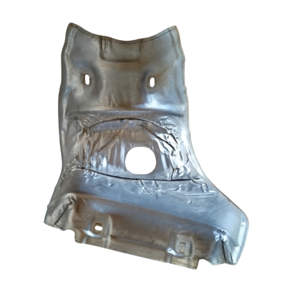 Defletor Protetor Calor Coletor Ford Focus 2014 2017 2019 2