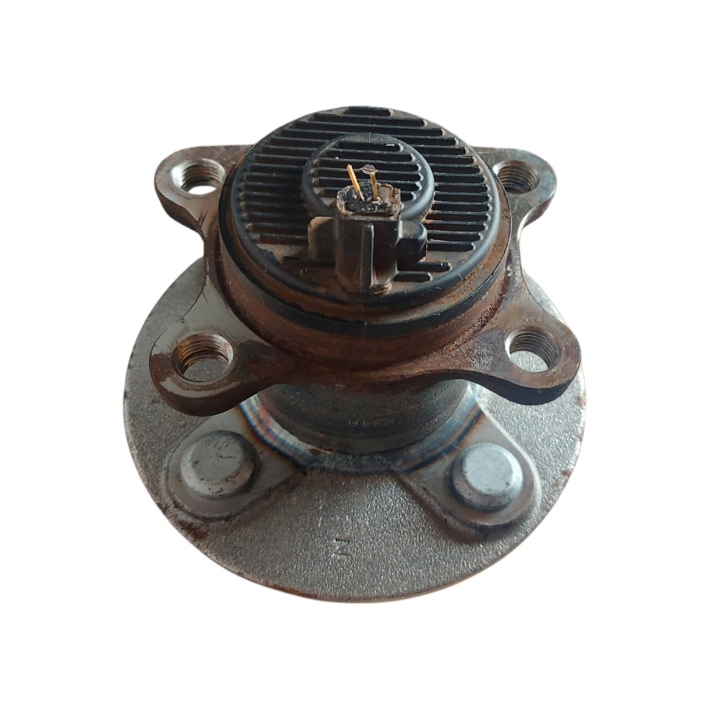 Cubo Rolamento Roda Traseira Toyota Etios 2015 2016 2017 6
