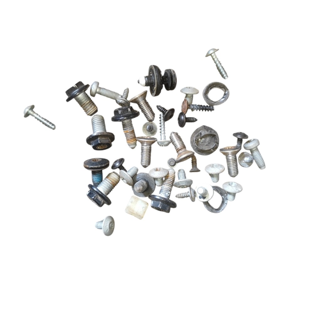 Parafusos Porta Traseira Esquerda Vw Jetta 2007 2008 2011