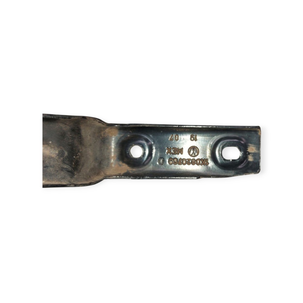 Suporte Mangueira Ar Condicionado Jetta Golf A3 1k0820769 Preto