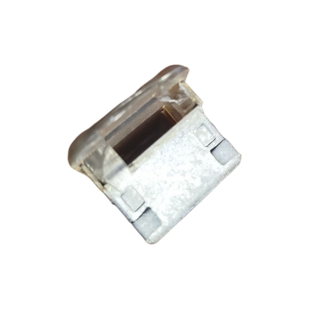 Luz Cortesia Porta Malas Vw Jetta 2006 2007 2008 2009 2010 4