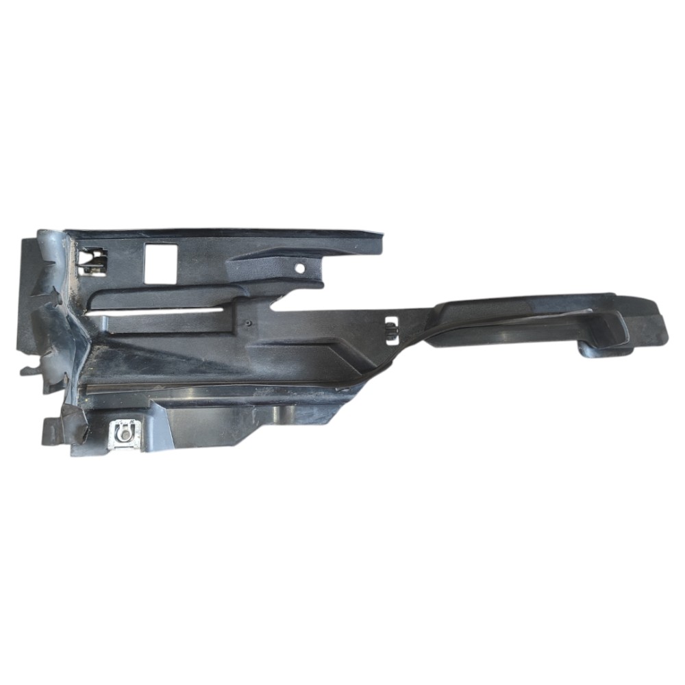Acabamento Direito Churrasqueira Ford Focus 2014 2014 2019 Preto 2
