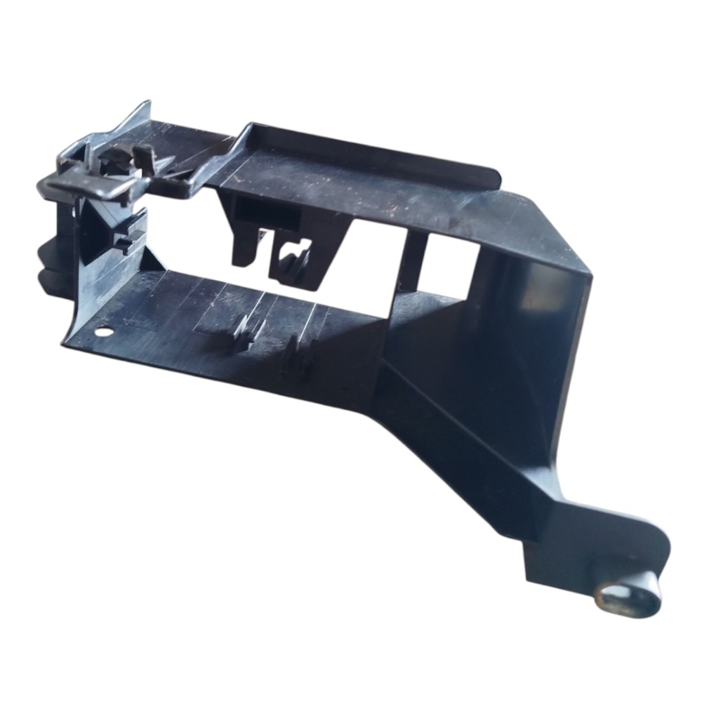 Suporte Conector Esquerdo Branco Ve Jetta 2.5 2007 2008 2013 3