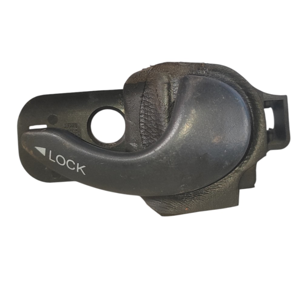 Maçaneta Interna Esquerda Fiat Palio 1997 98 1999 2000 2013