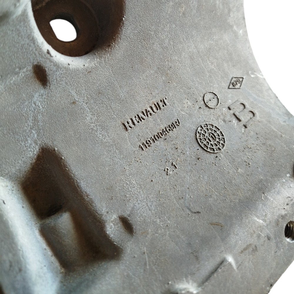 Suporte Do Compressor Alternador Sandero 1.6 2008 2013 2017 9