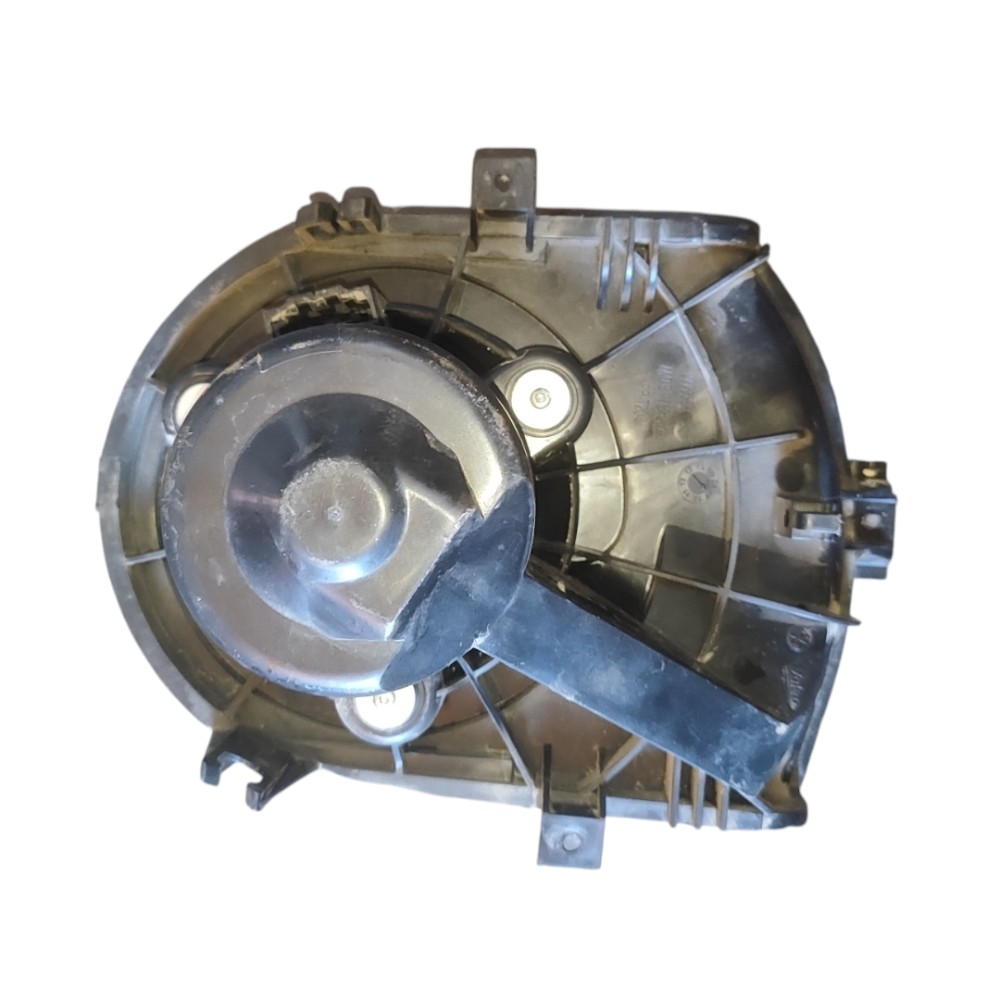 Motor Ventilador Ar Forçado Vw Voyage G5 2008 2009 2010 2015 4