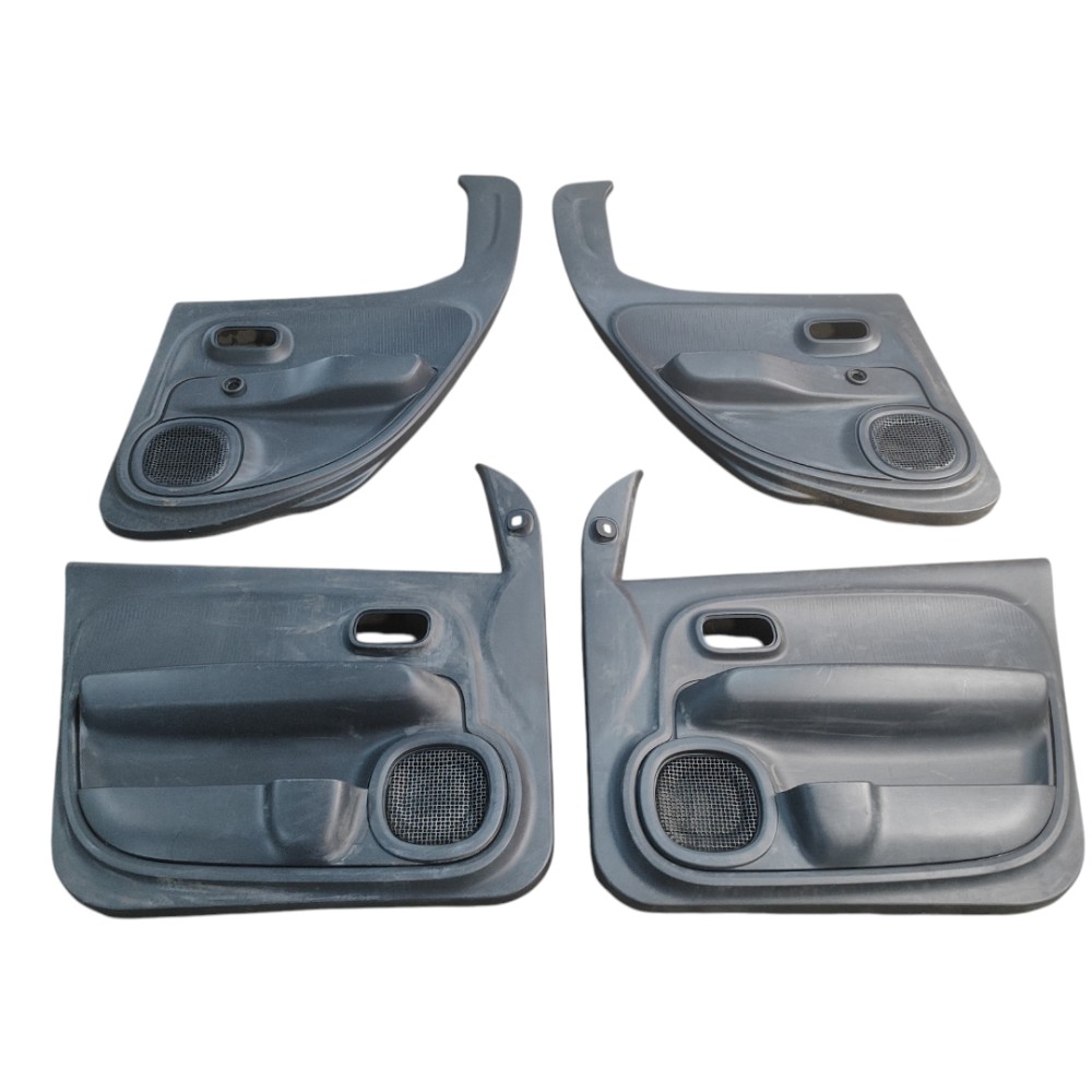 Jogo Forro Porta Fiat Mobi Like 2017 2018 2019 2020 2024