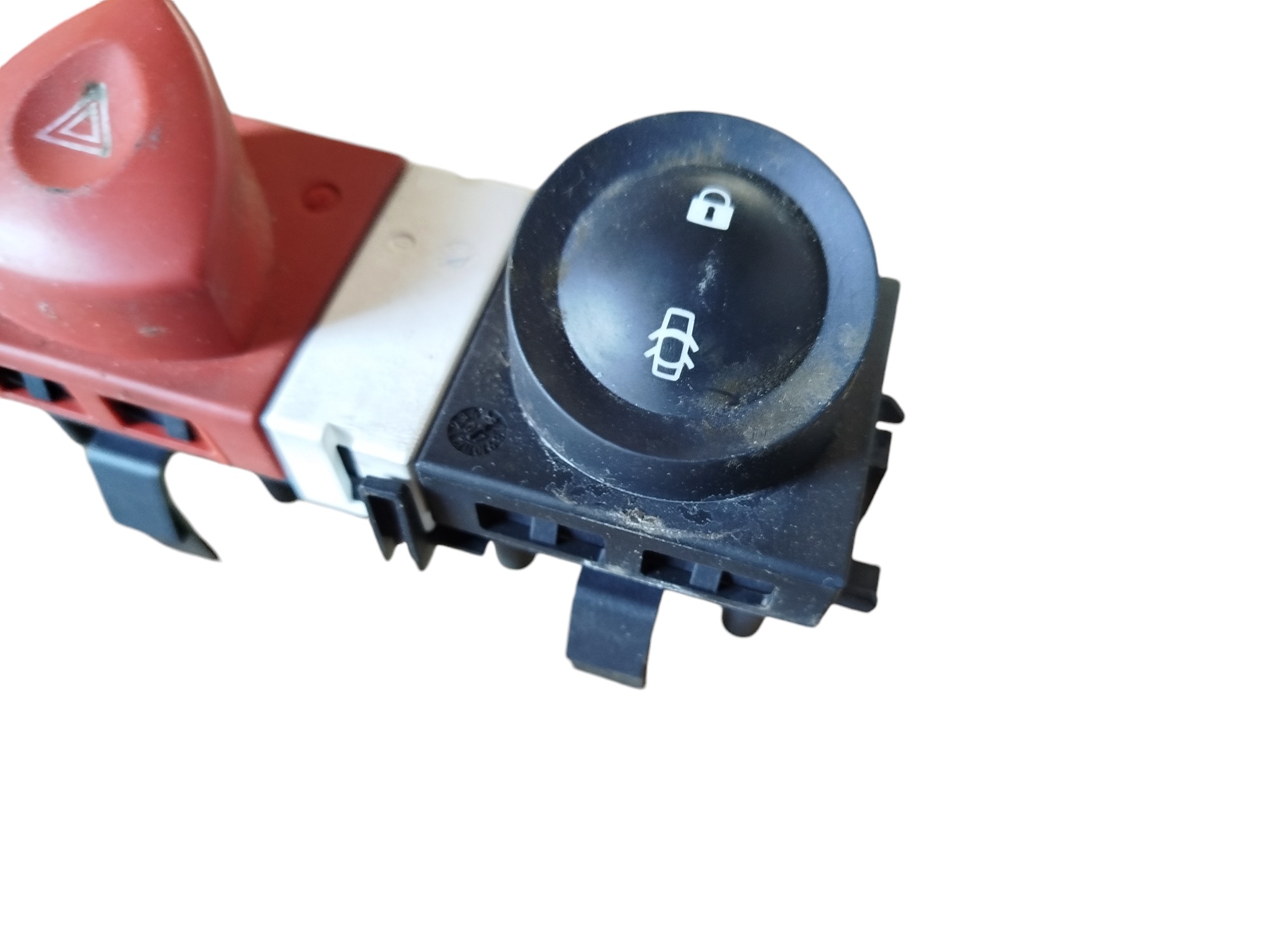 Botão Pisca Alerta Trava Megane Grand Tour 2007 2012 3