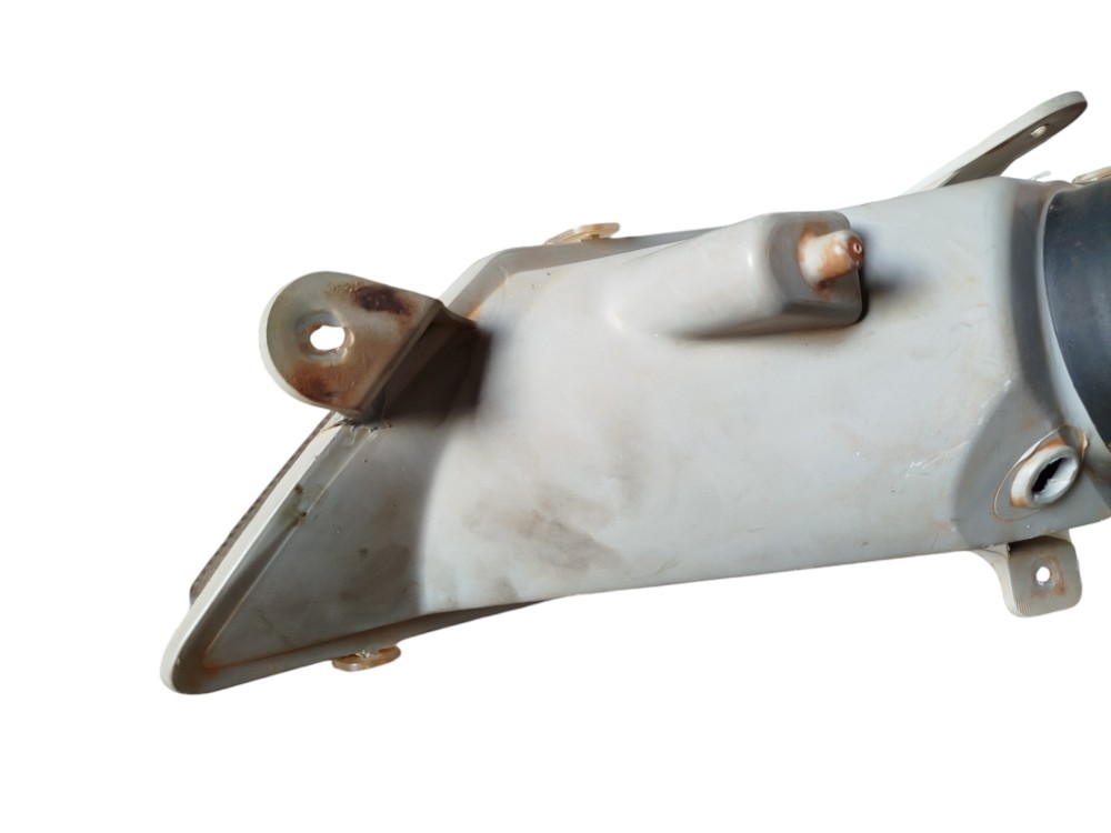 Farol Dianteiro Direito Celta 2001 2003 2005 2006 1100094 Direito 4