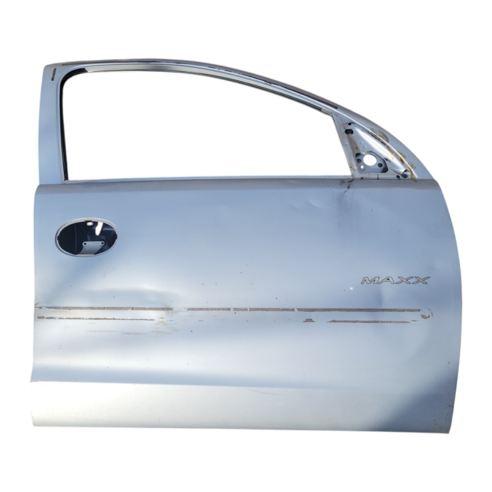 Porta Dianteira Esquerda Gm Corsa Maxx Hatch Sedan 2003 2011 Dianteira Esquerdo Prata