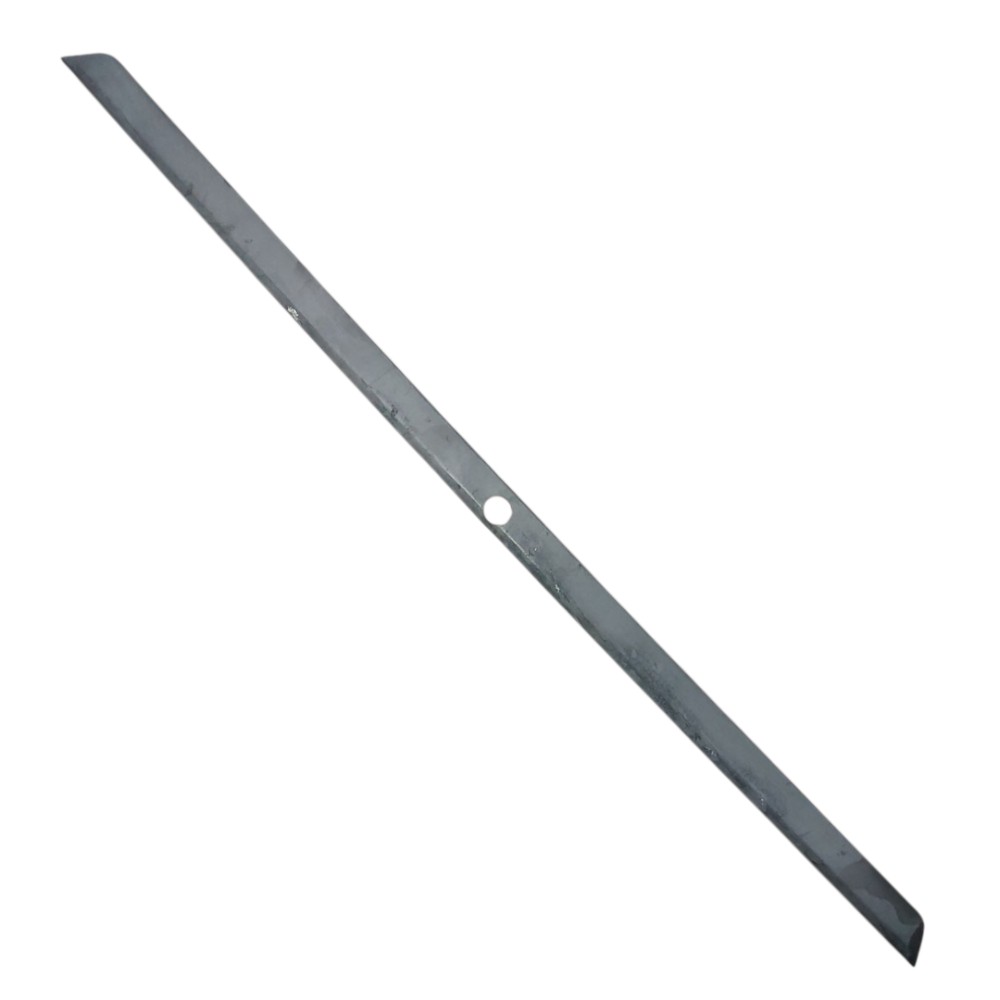 Friso Aplique Spoiler Parachoque Traseiro Jetta 2005 2010 Preto